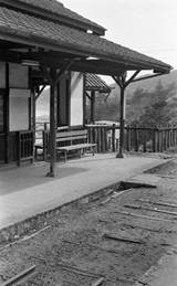琴海駅